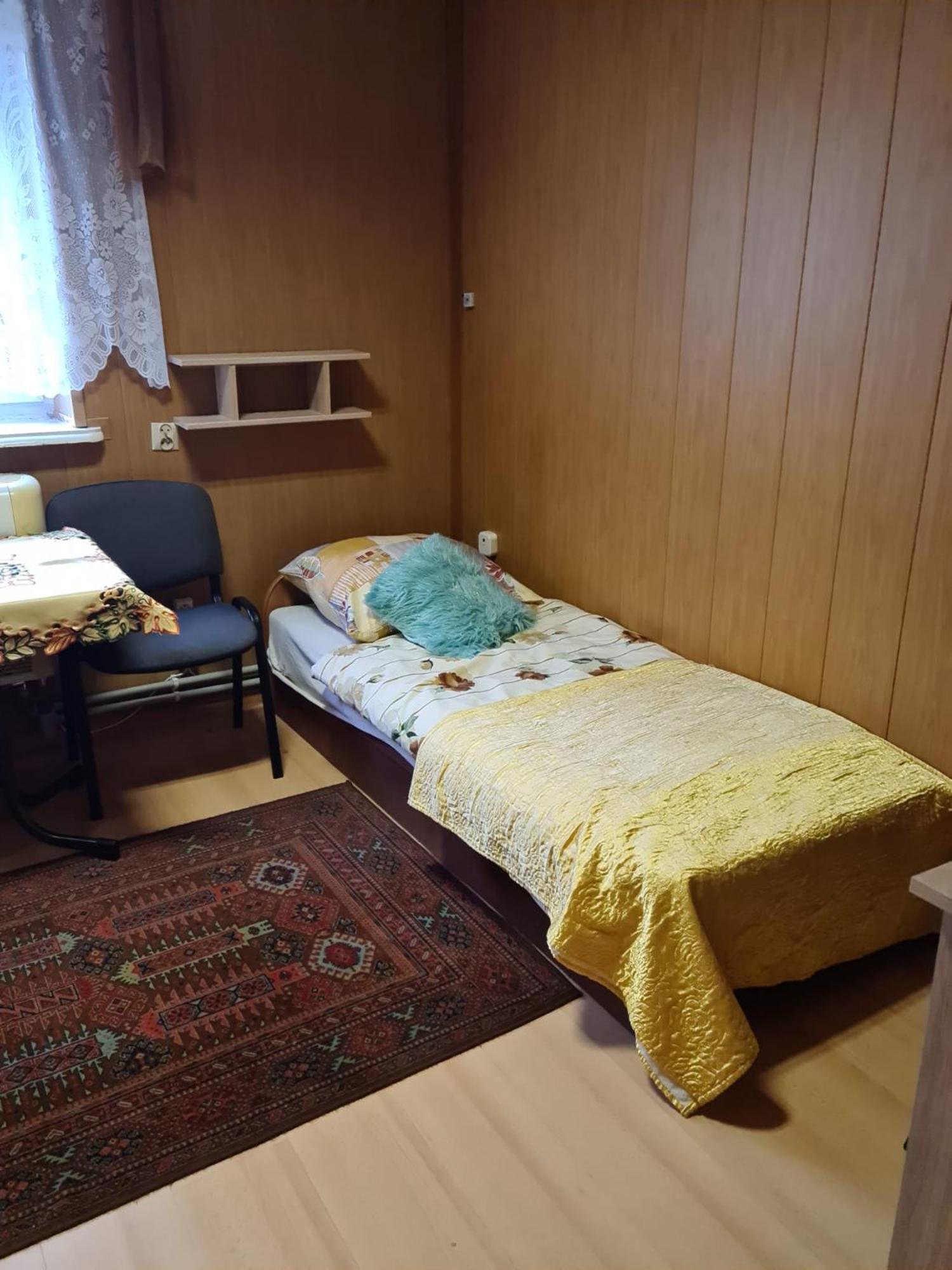 Alfa Noclegi Jędrzejów Exteriér fotografie